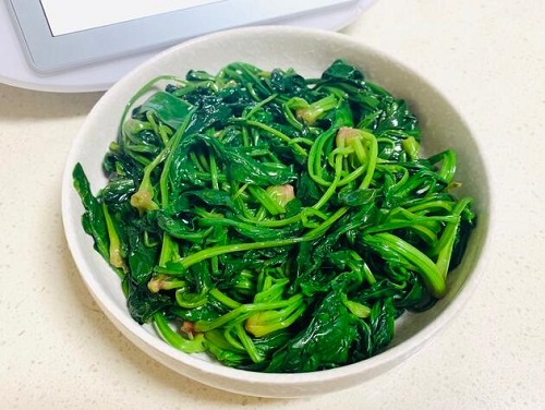 菠菜不能和什么一起吃 吃菠菜的禁忌是什么